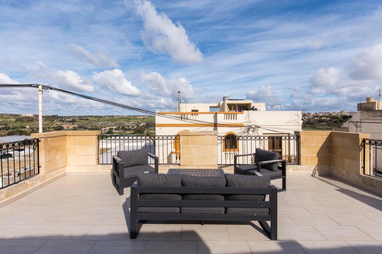 Rabat Farmhouse With Pool And Cave Villa Exterior photo